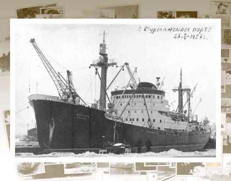 21.Д/э «Ангара» в Мурманском порту. 1957г. 