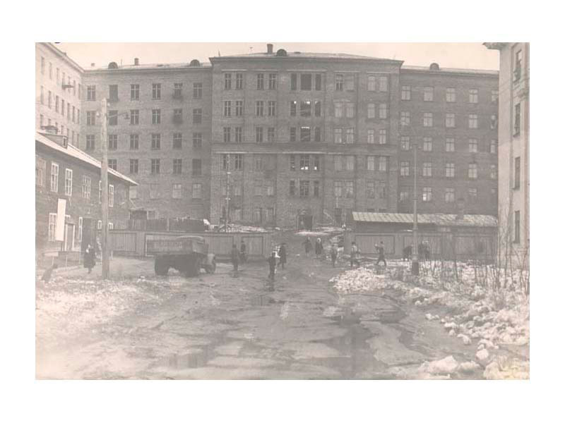 Вид на строящееся здание Мурманской городской больницы. 1963 г. Ф. Р-1310, ед. хр. 853