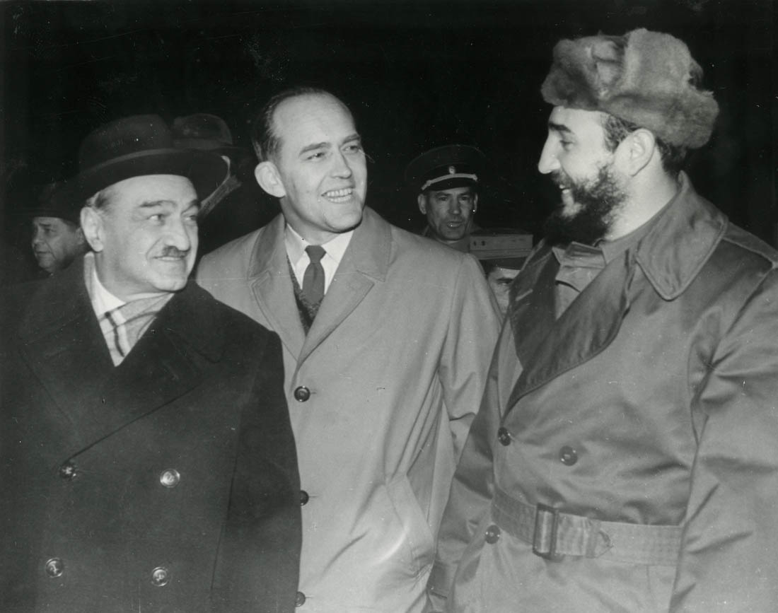 Ф. Кастро и А. И. Микоян на авиабазе Оленья 27 апреля 1963 г